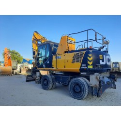 Excavadora de rueda. Jcb  chatarrera. Modelo js20