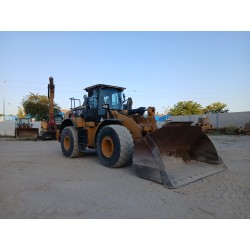 Pala cargadora caterpillar 966m