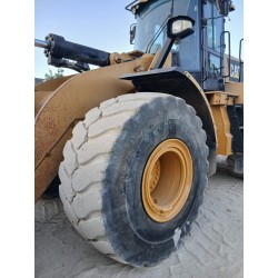 Pala cargadora caterpillar 966m