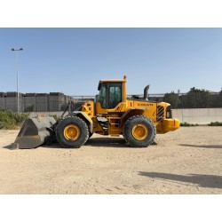 PALA CARGADORA VOLVO L 120F