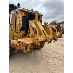 Moto niveladora caterpillar 140M