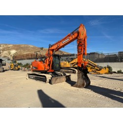 Excavadora de cadenas Doosan DX140-3
