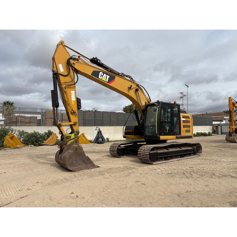 Excavadora de cadenas caterpillar 320EL RR