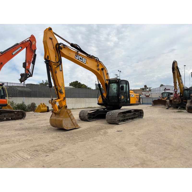 Excavadora de cadenas JCB JS220LC