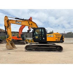 Excavadora de cadenas JCB JS220LC