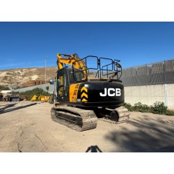 Excavadora de cadenas JCB JS131LC