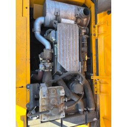 Excavadora de cadenas JCB JS131LC