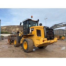 Pala cargadora caterpillar...