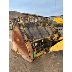 Pala cargadora caterpillar 930K