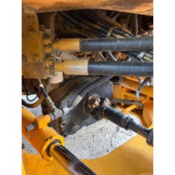 Pala cargadora Hiunday HL757-7