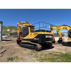 Excavadora de cadenas HYUNDAI R220LC-9