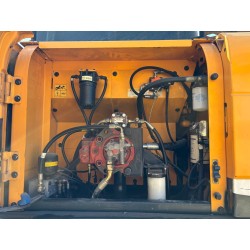 Excavadora de cadenas HYUNDAI R220LC-9