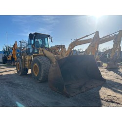 Pala cargadora CATERPILLAR 966G 1