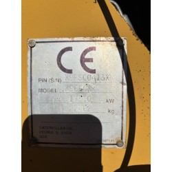 Pala cargadora CATERPILLAR 966G 1
